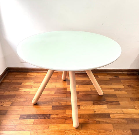 Mesa de Jantar Redonda Delfos Natural Washed - Westwing