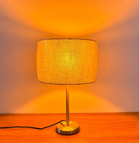 Abajur com cúpula em Linho - Westwing