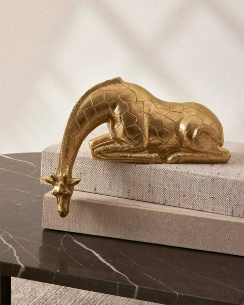 Adorno Girafa Low Looking Dourado – Westwing